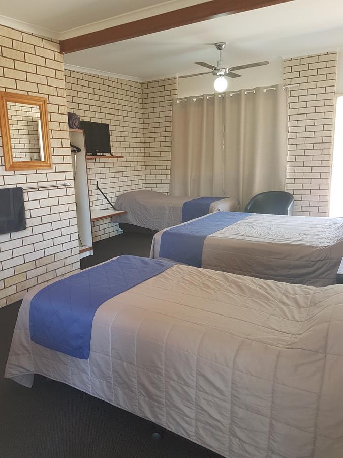 Emerald Tower Motor Inn Esterno foto